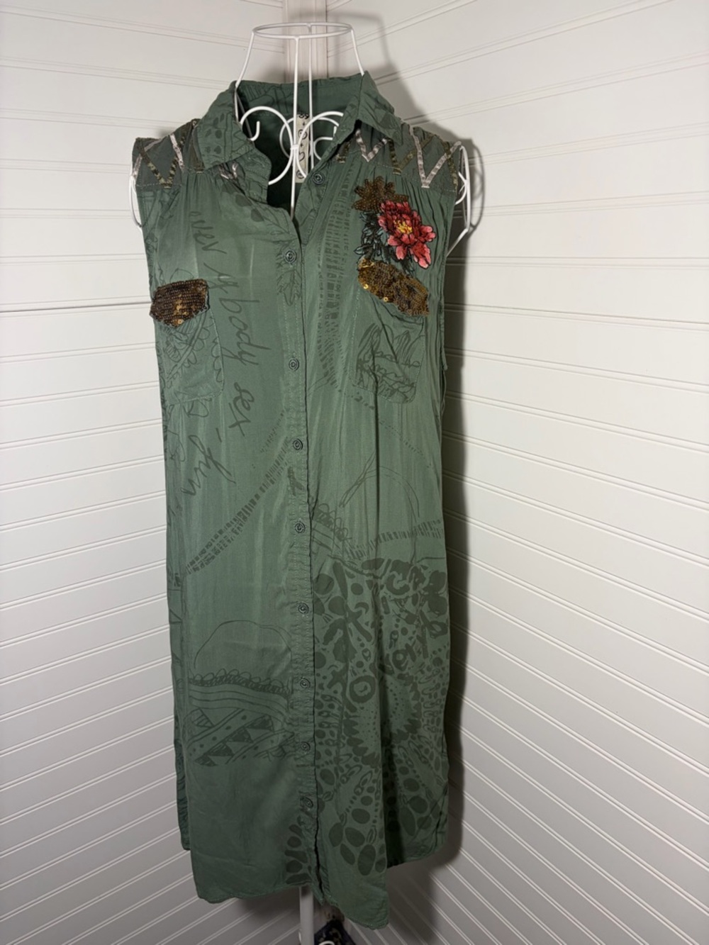 Sleeveless Olive Green Button-Front Shirt Dress with Floral Embroidery